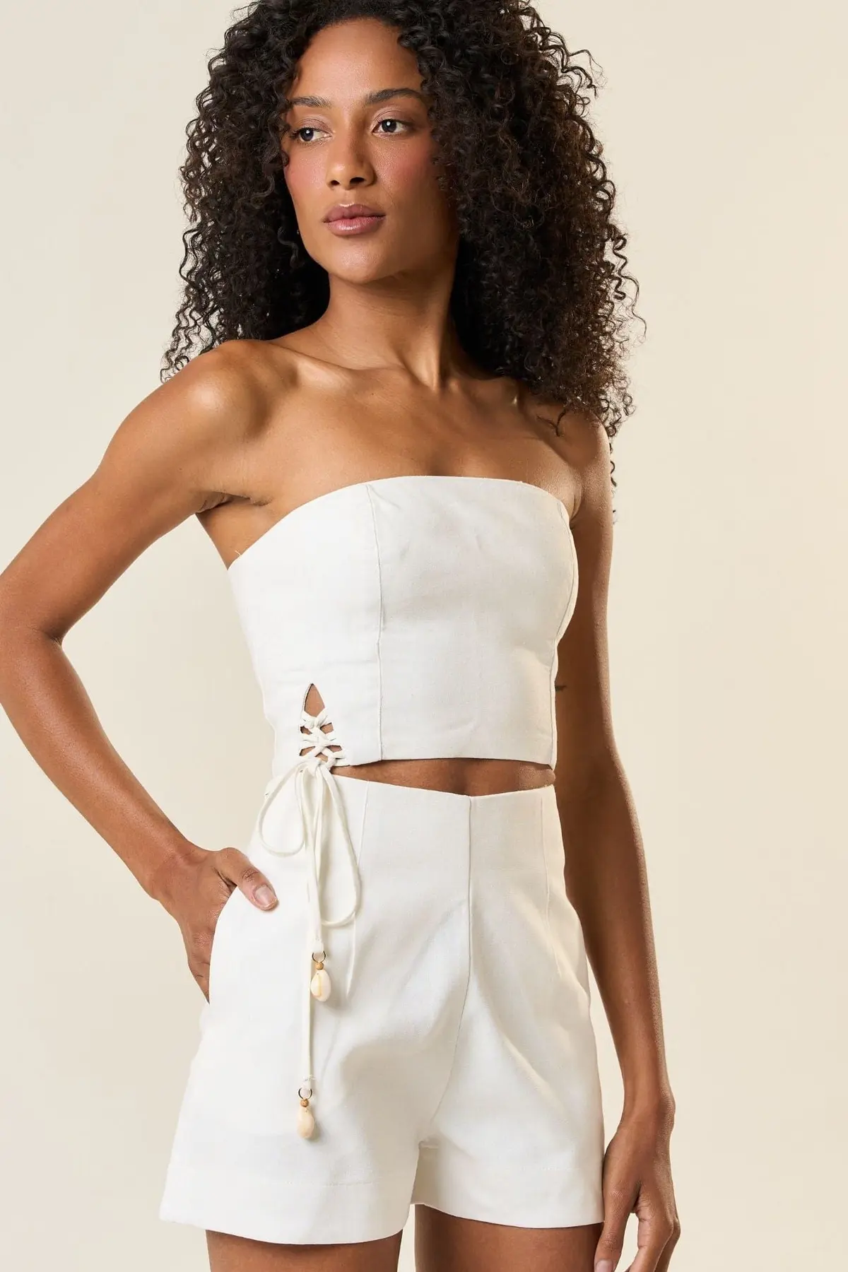 Short de Linho Off-White Milena