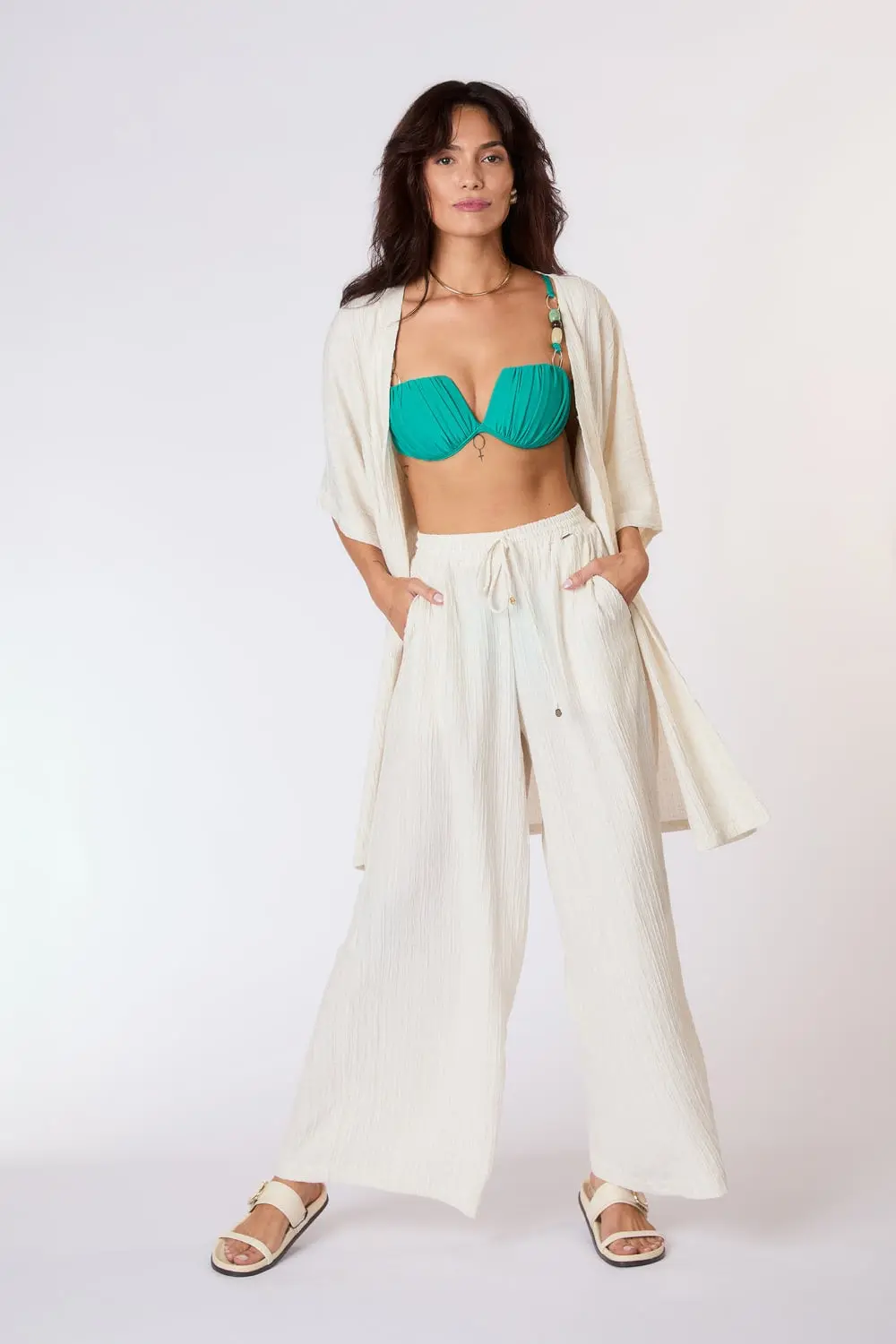 Calça Pantalona Textura Nervuras em Linho Cru